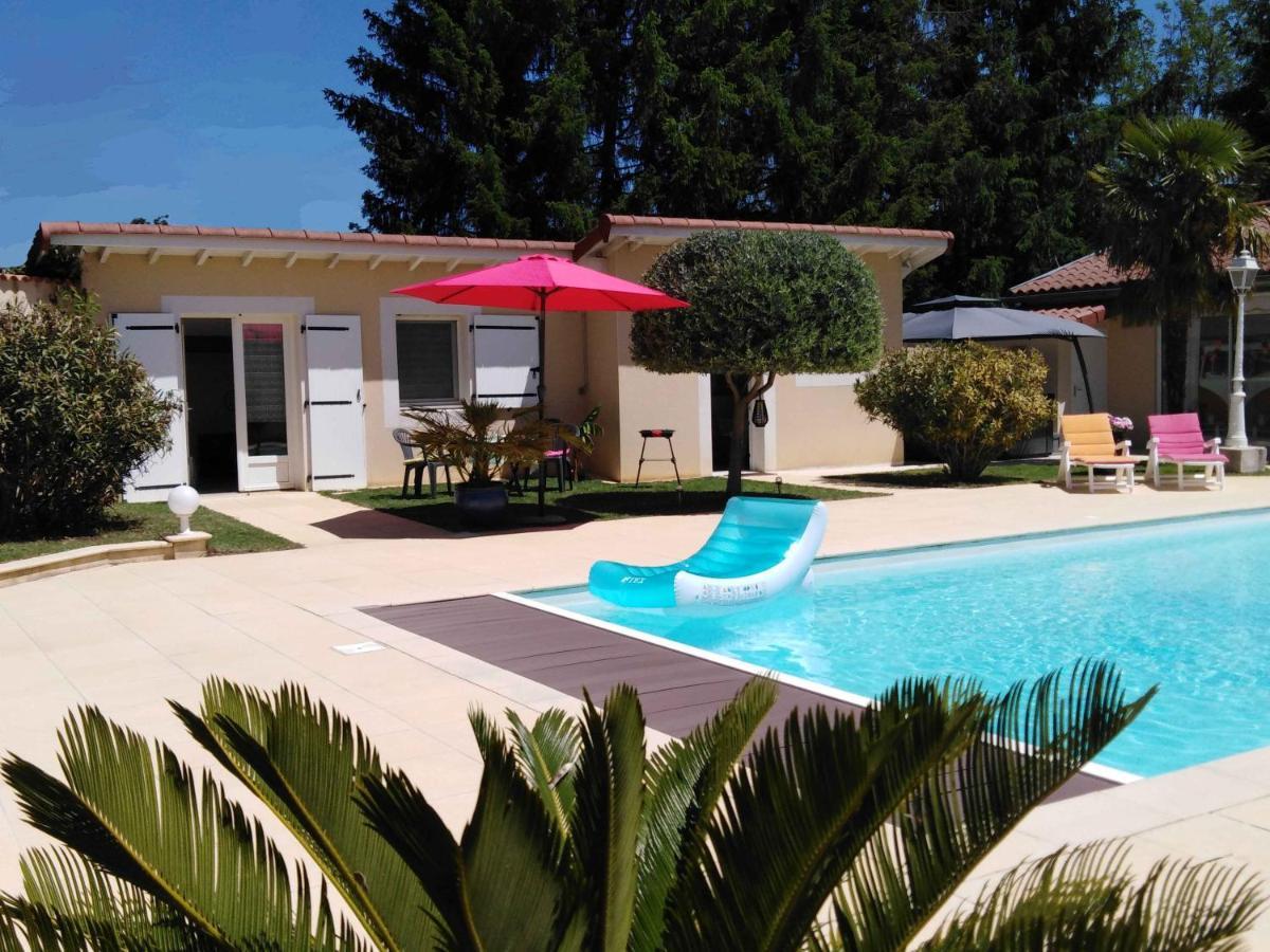 Coeuraccords, Spa & Bien-Etre Au Calme Naturiste Toute L'Annee Saint-Bardoux Luaran gambar